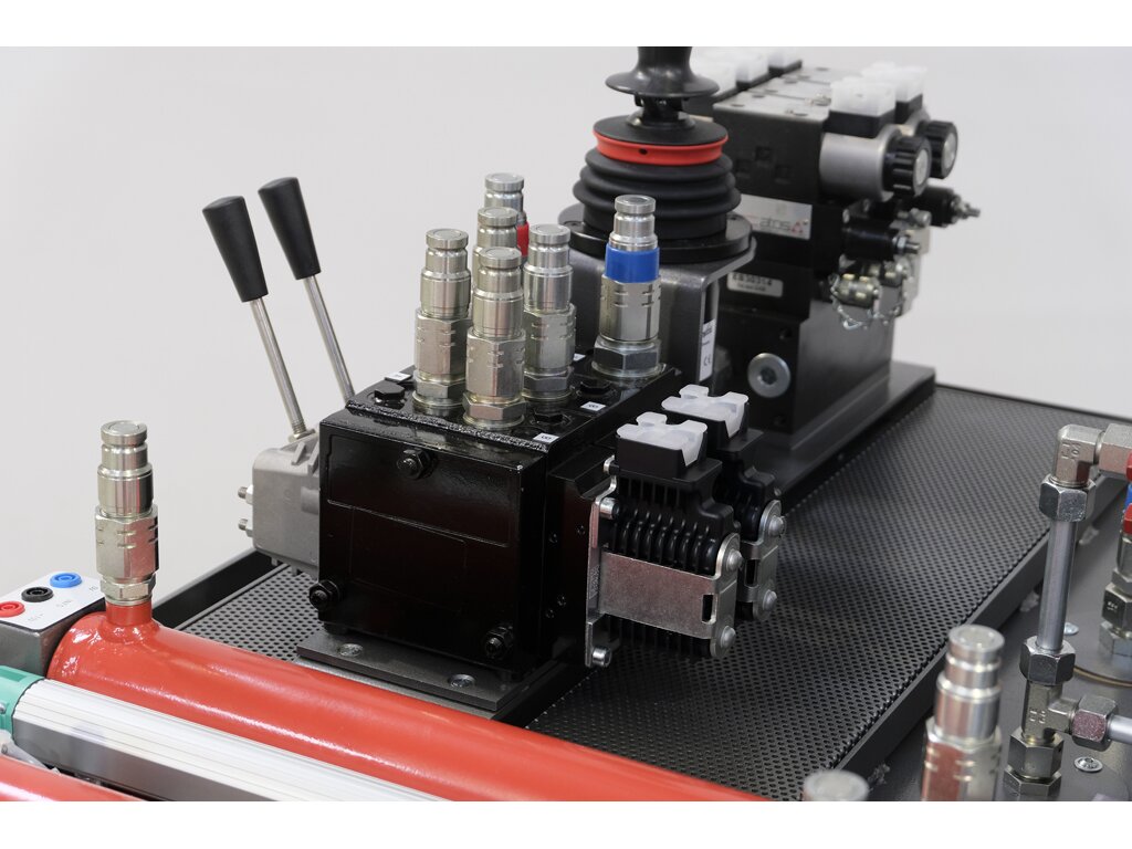 Hydraulic didactic bench SHCO V3 4.0 (SHCO V3 4.0) from ID System Didactic