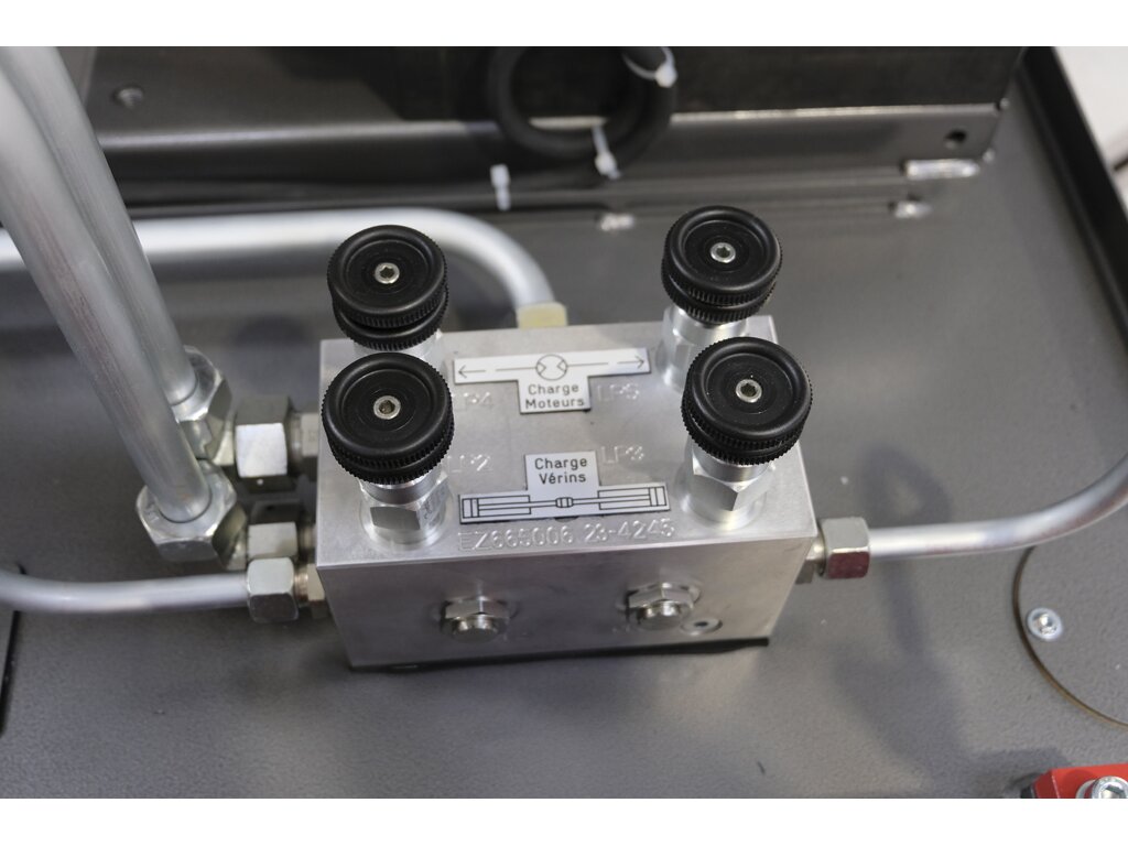 Hydraulic didactic bench SHCO V3 4.0 (SHCO V3 4.0) from ID System Didactic