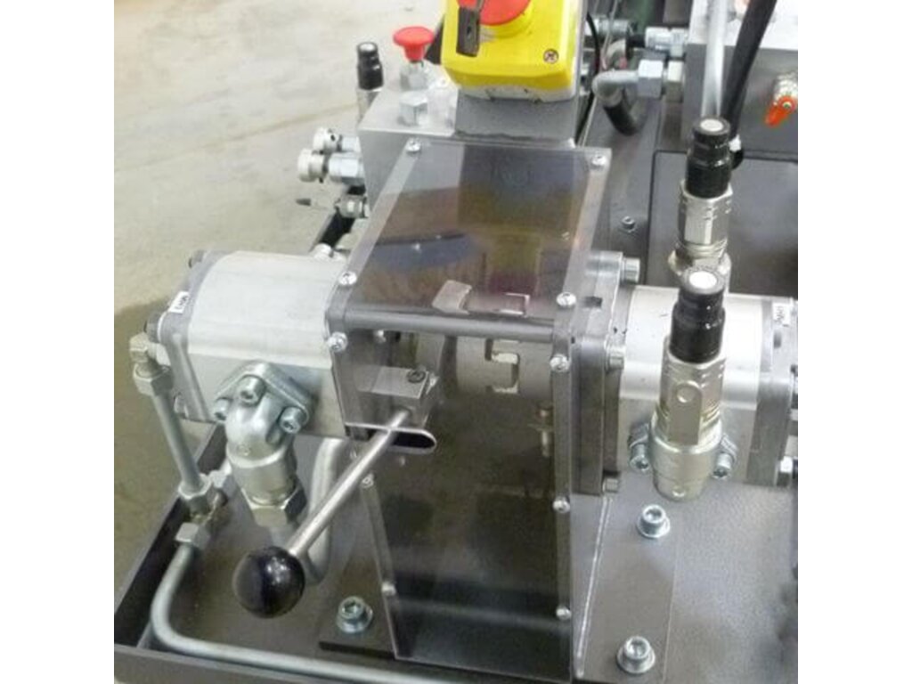 Hydrostatic transmission training system BHT3 (BHT3) from ID System Didactic