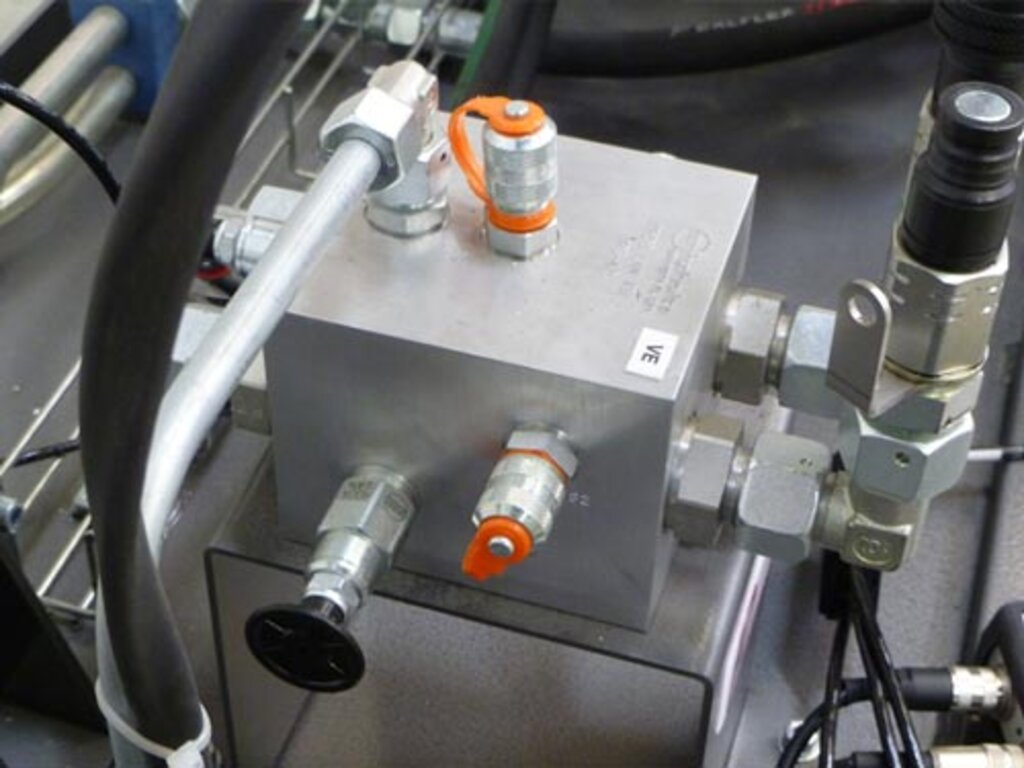 Hydrostatic transmission training system BHT3 (BHT3) from ID System Didactic